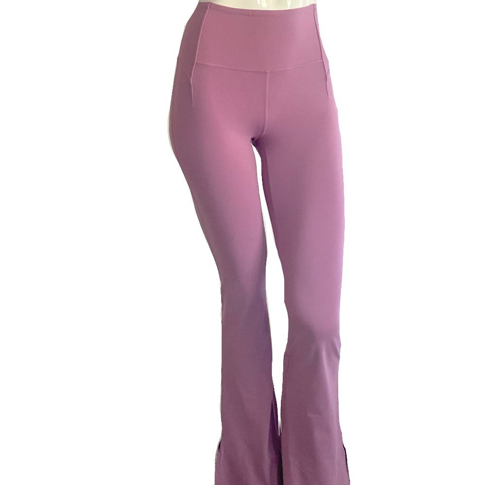 ***NEW  GROOVE HR SPLIT HEM FLARE NULU